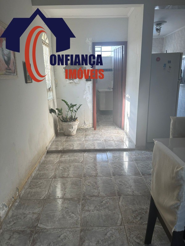 Casa à venda com 2 quartos, 217m² - Foto 12