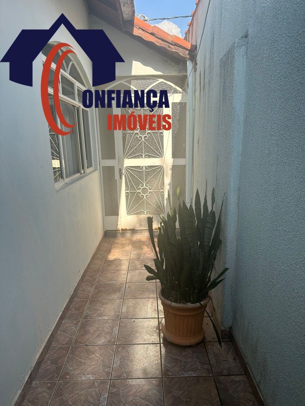 Casa à venda com 2 quartos, 217m² - Foto 13