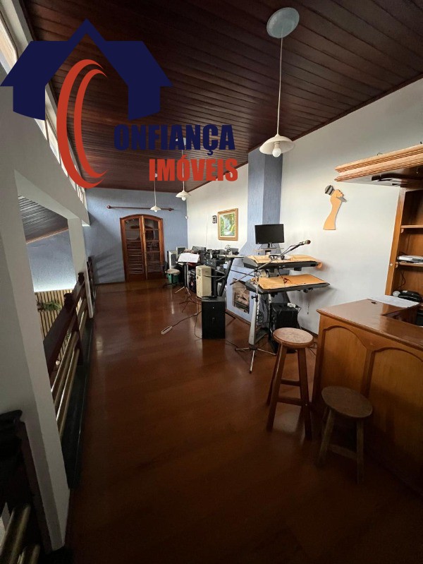 Casa à venda com 3 quartos - Foto 25