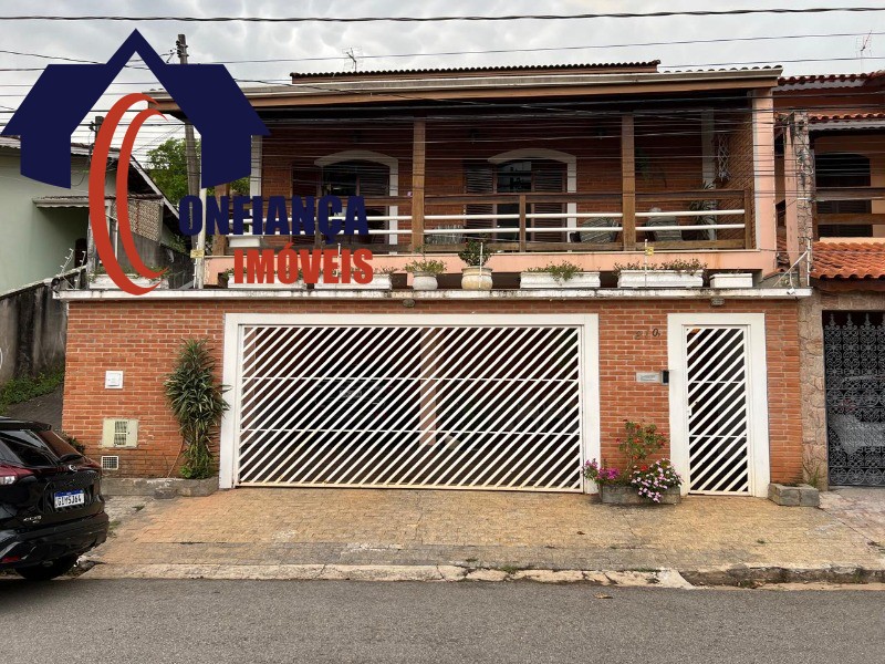 Casa à venda com 3 quartos - Foto 1