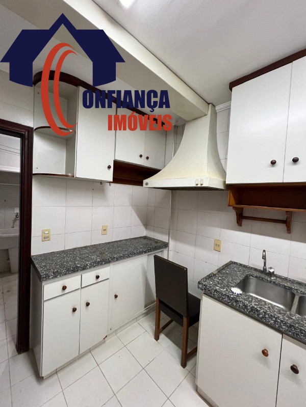 Apartamento à venda com 3 quartos, 170m² - Foto 9