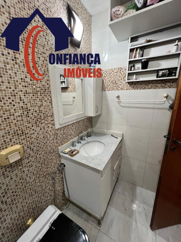 Casa à venda com 3 quartos - Foto 22