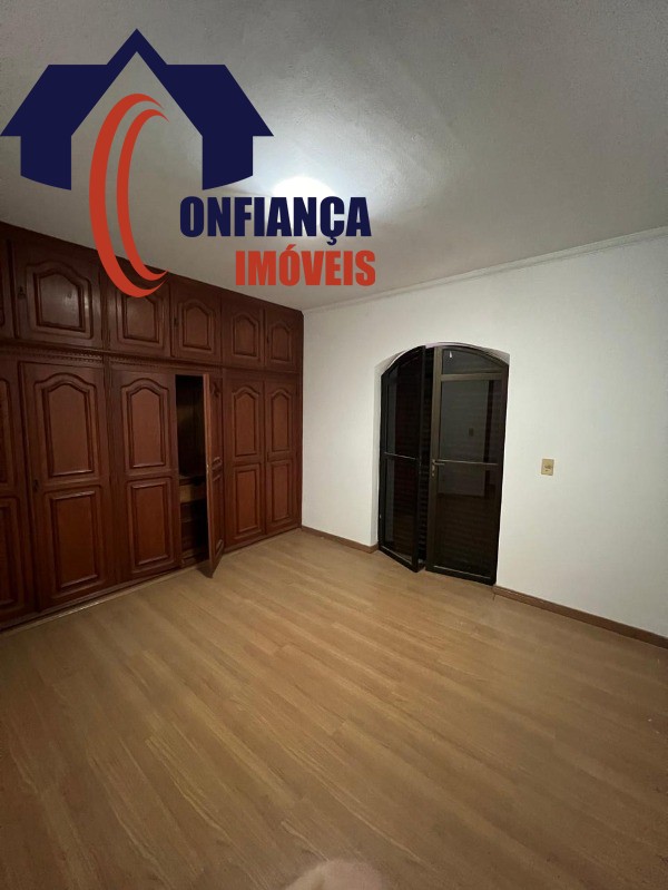 Apartamento à venda com 3 quartos, 170m² - Foto 11
