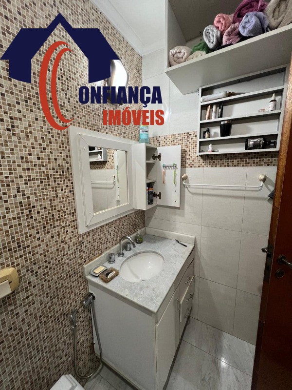 Casa à venda com 3 quartos - Foto 18