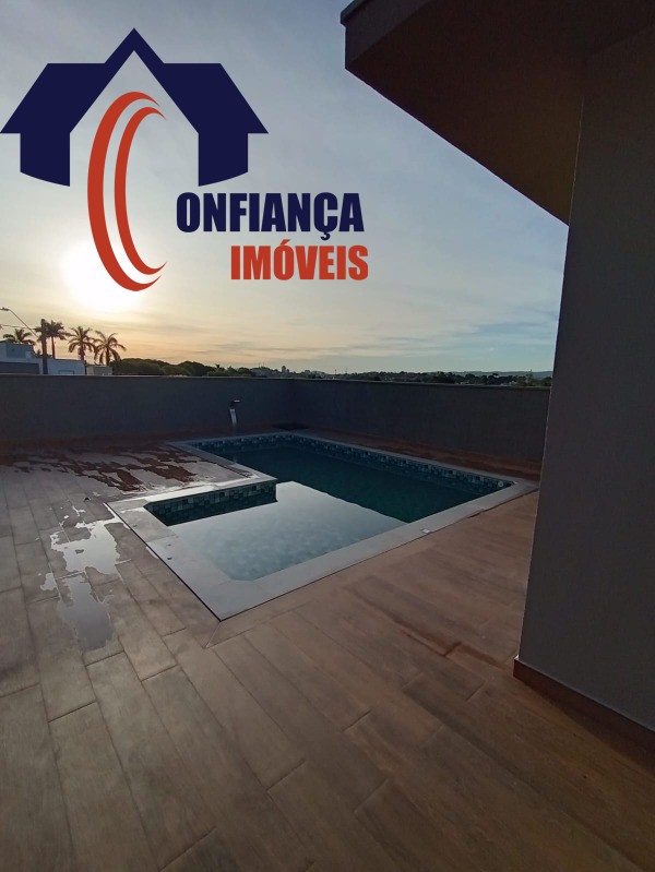 Casa à venda com 3 quartos - Foto 2