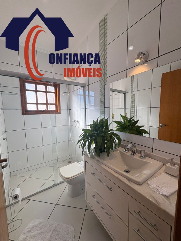 Casa à venda com 3 quartos - Foto 11