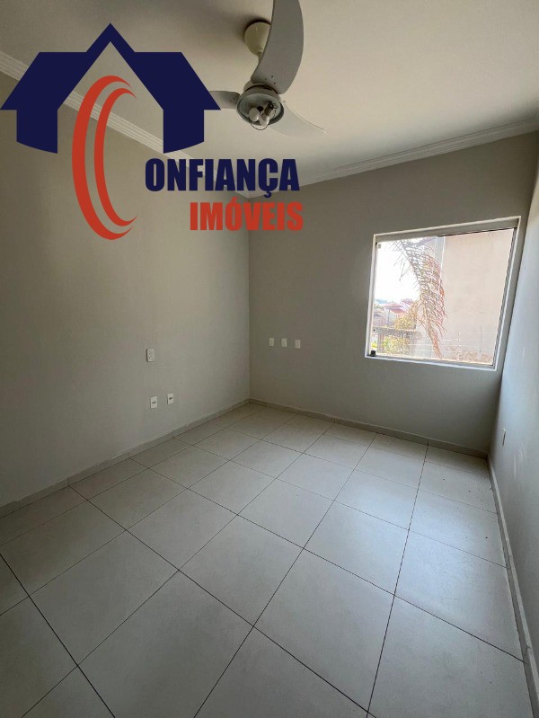 Casa à venda com 3 quartos, 300m² - Foto 7