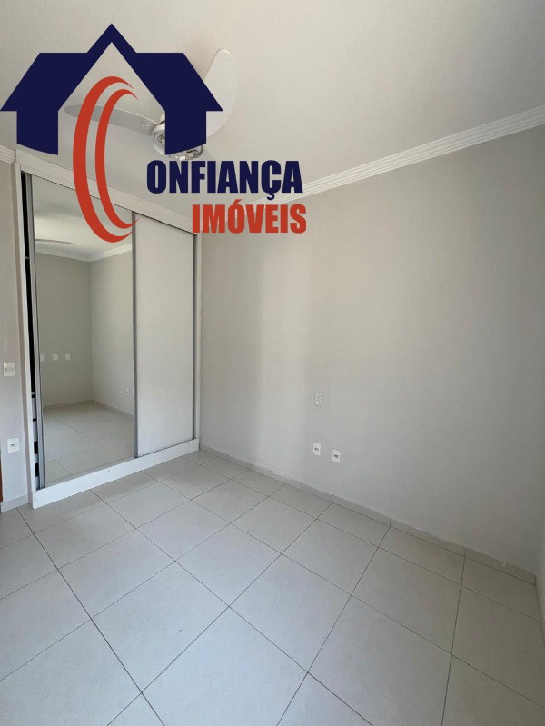 Casa à venda com 3 quartos, 300m² - Foto 9