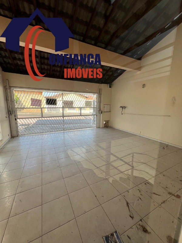Casa à venda com 3 quartos, 300m² - Foto 8