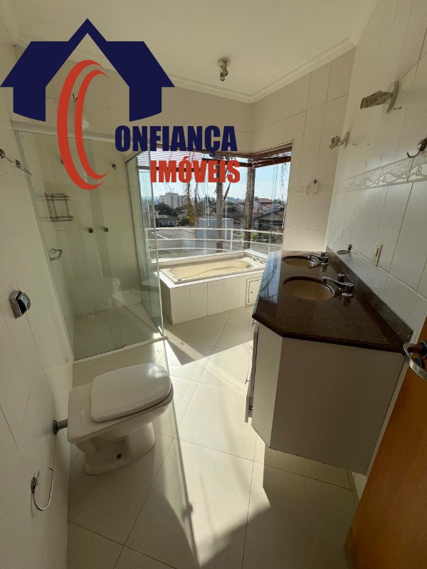 Casa à venda com 3 quartos, 300m² - Foto 16