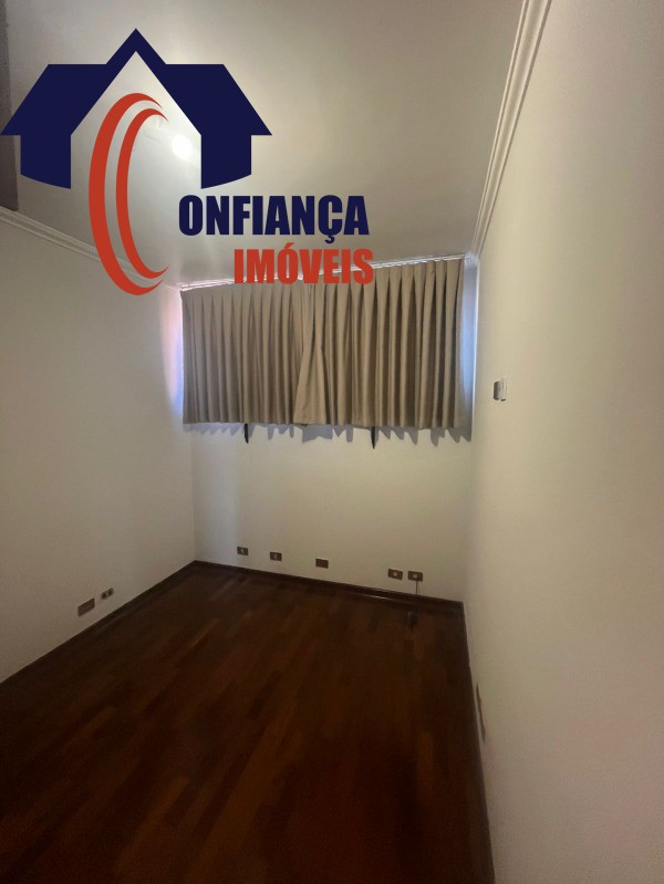 Casa para alugar com 3 quartos, 220m² - Foto 4