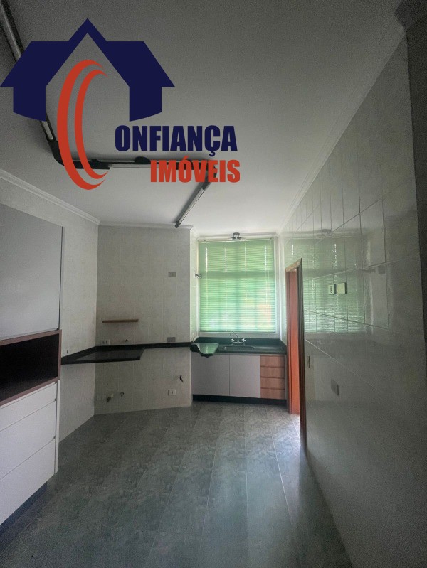 Casa para alugar com 3 quartos, 220m² - Foto 22