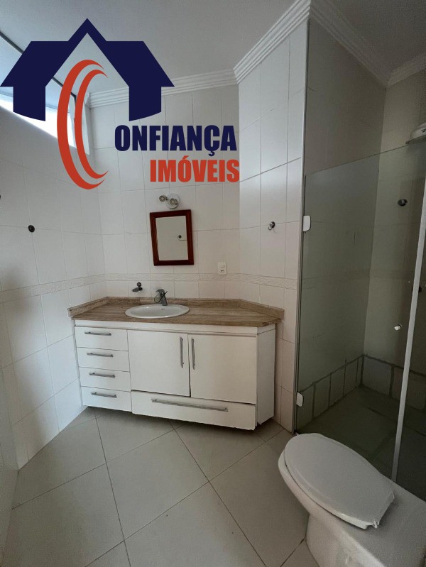 Casa à venda com 3 quartos, 300m² - Foto 6