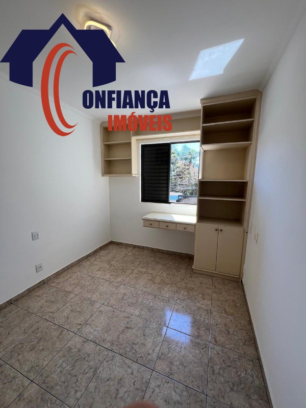 Apartamento à venda com 3 quartos, 110m² - Foto 4