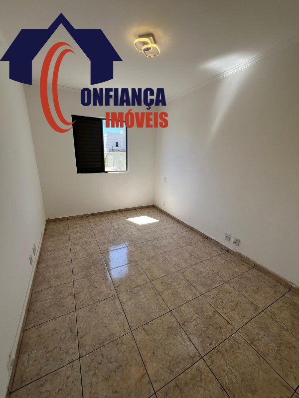 Apartamento à venda com 3 quartos, 110m² - Foto 11