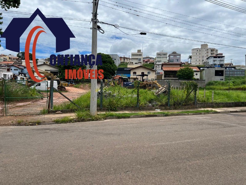 Loteamento e Condomínio, 845 m² - Foto 1