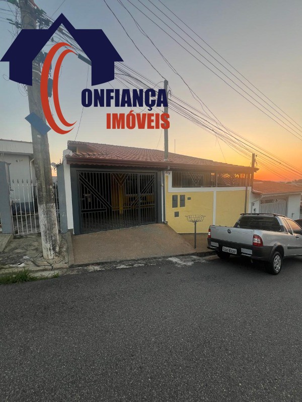 Casa, 3 quartos, 270 m² - Foto 1