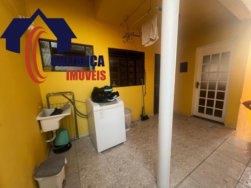 Casa, 3 quartos, 270 m² - Foto 15