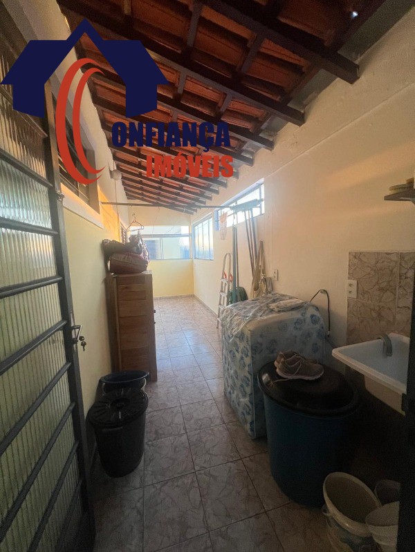 Casa, 3 quartos, 270 m² - Foto 9