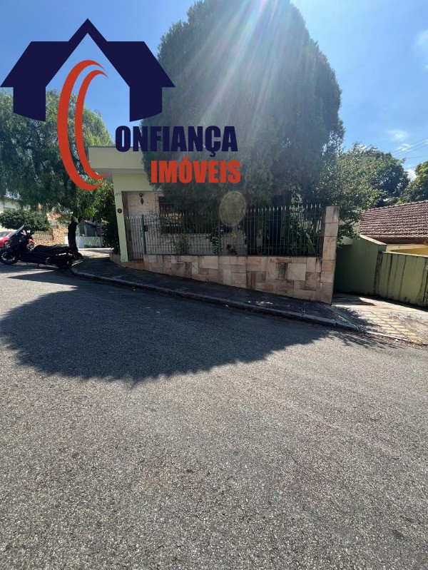 Casa, 3 quartos, 372 m² - Foto 1