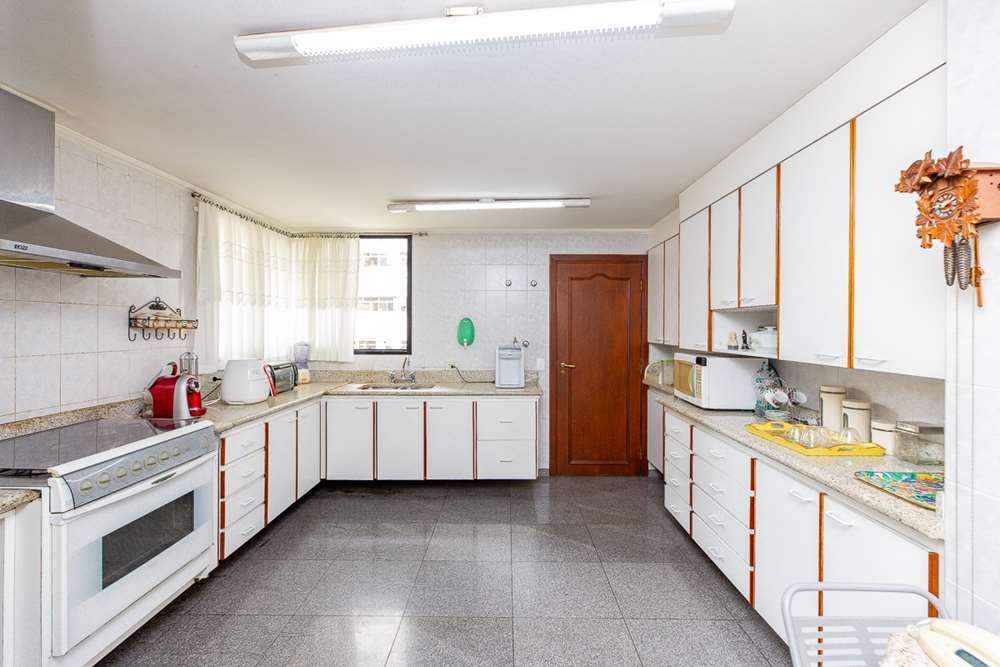 Apartamento à venda com 3 quartos, 251m² - Foto 45