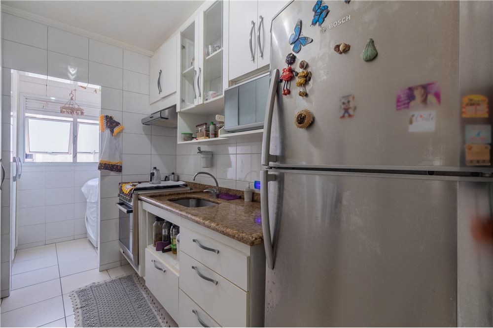 Apartamento à venda com 2 quartos, 63m² - Foto 18