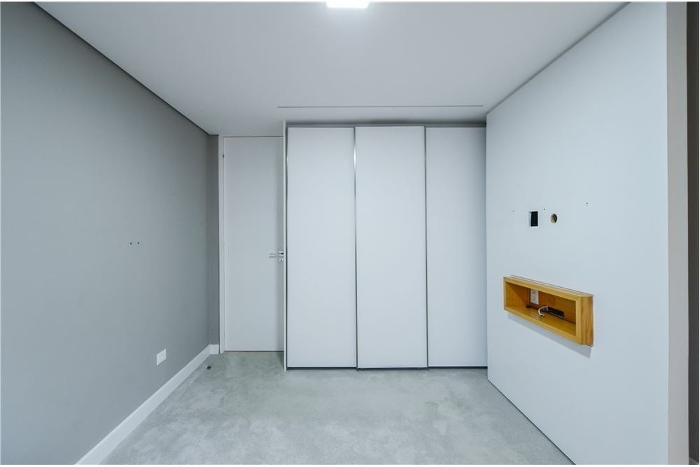 Apartamento à venda com 3 quartos, 171m² - Foto 35