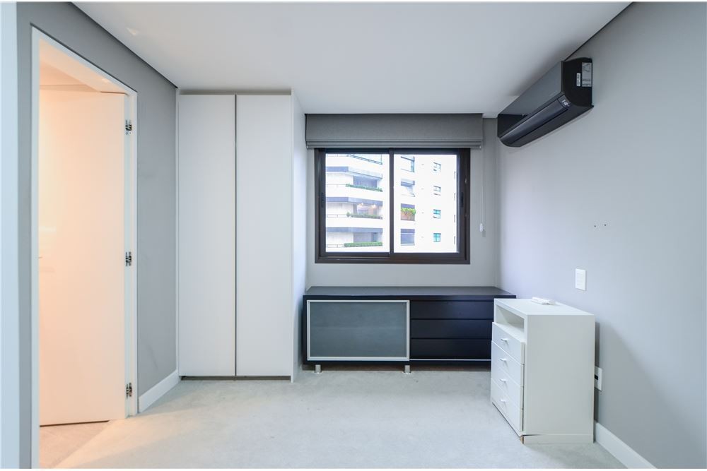 Apartamento à venda com 3 quartos, 171m² - Foto 34