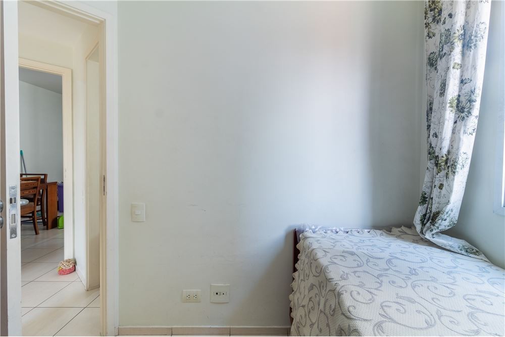 Apartamento à venda com 2 quartos, 63m² - Foto 17