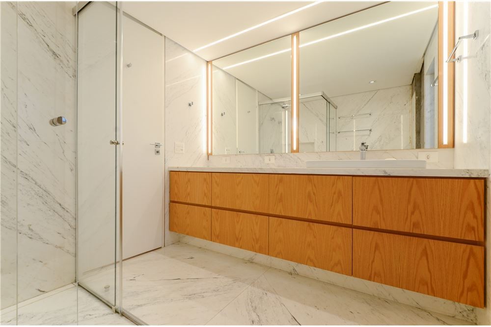 Apartamento à venda com 3 quartos, 171m² - Foto 5