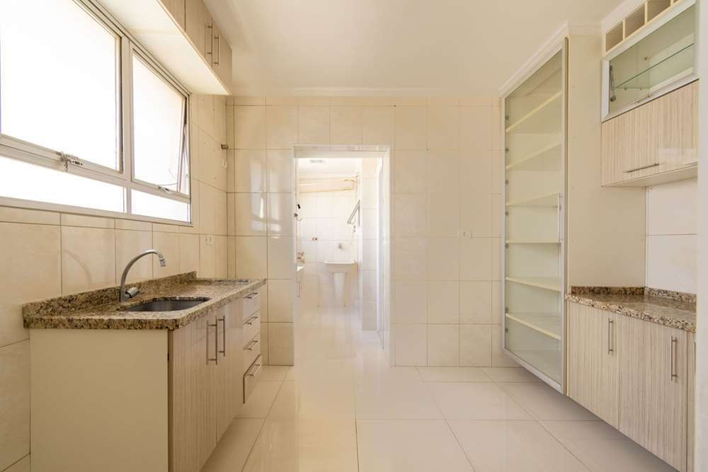 Apartamento à venda com 2 quartos, 79m² - Foto 5