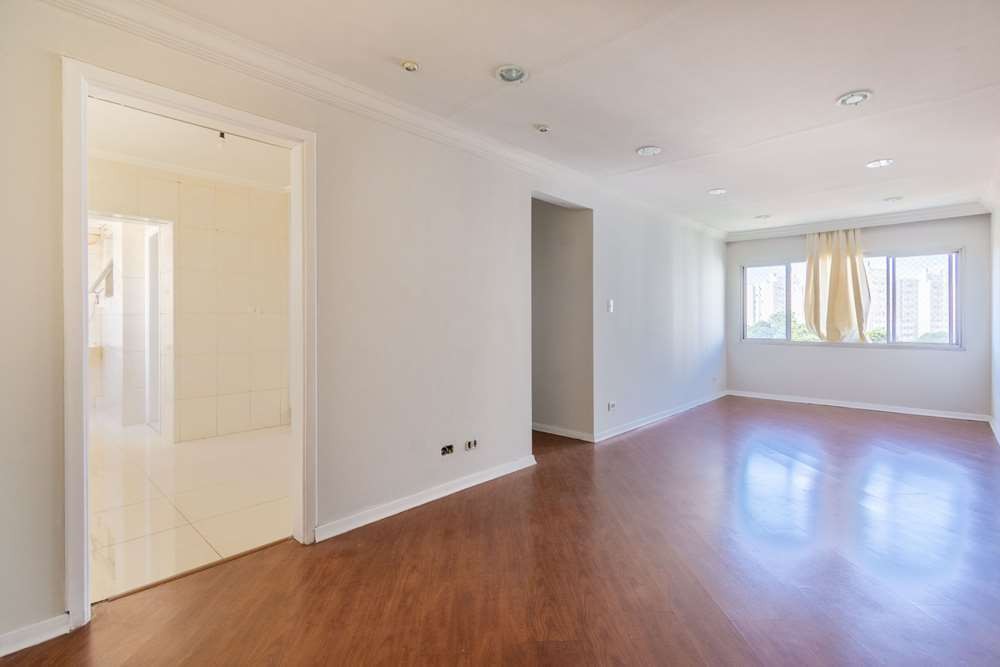 Apartamento à venda com 2 quartos, 79m² - Foto 1