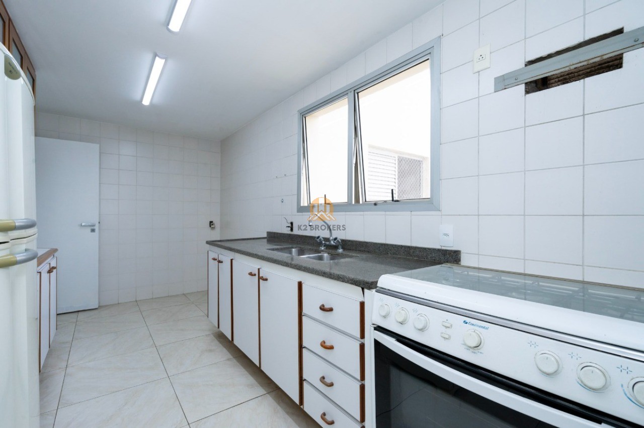 Apartamento à venda com 3 quartos, 131m² - Foto 14