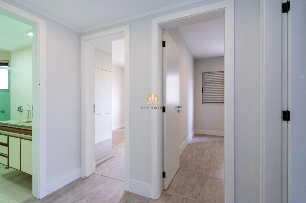 Apartamento à venda com 3 quartos, 131m² - Foto 23