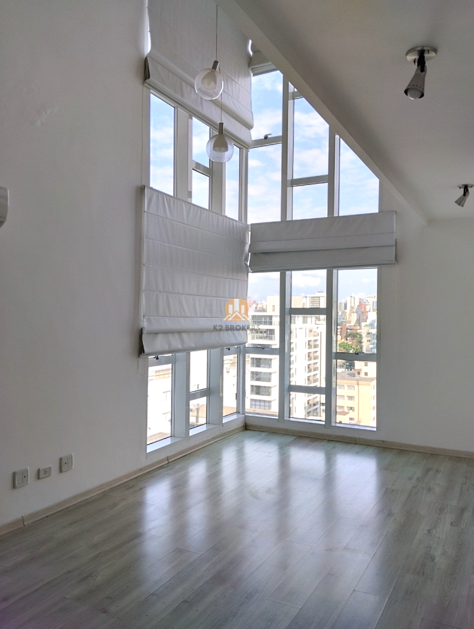 Apartamento à venda com 1 quarto, 69m² - Foto 4