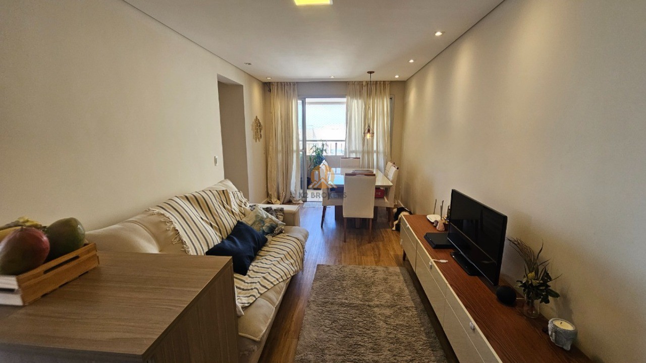 Apartamento à venda com 3 quartos, 70m² - Foto 1