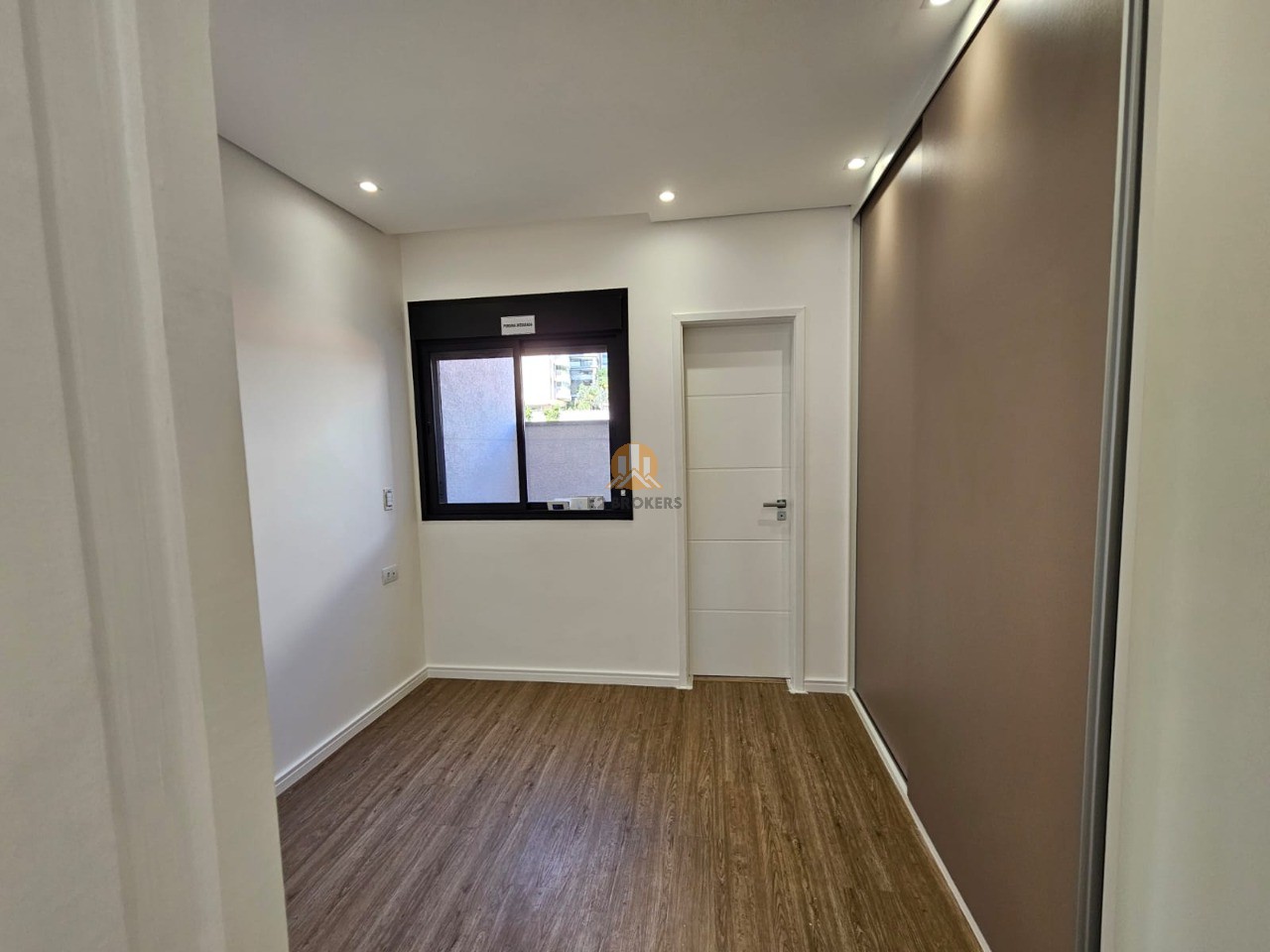 Casa à venda com 4 quartos, 160m² - Foto 22