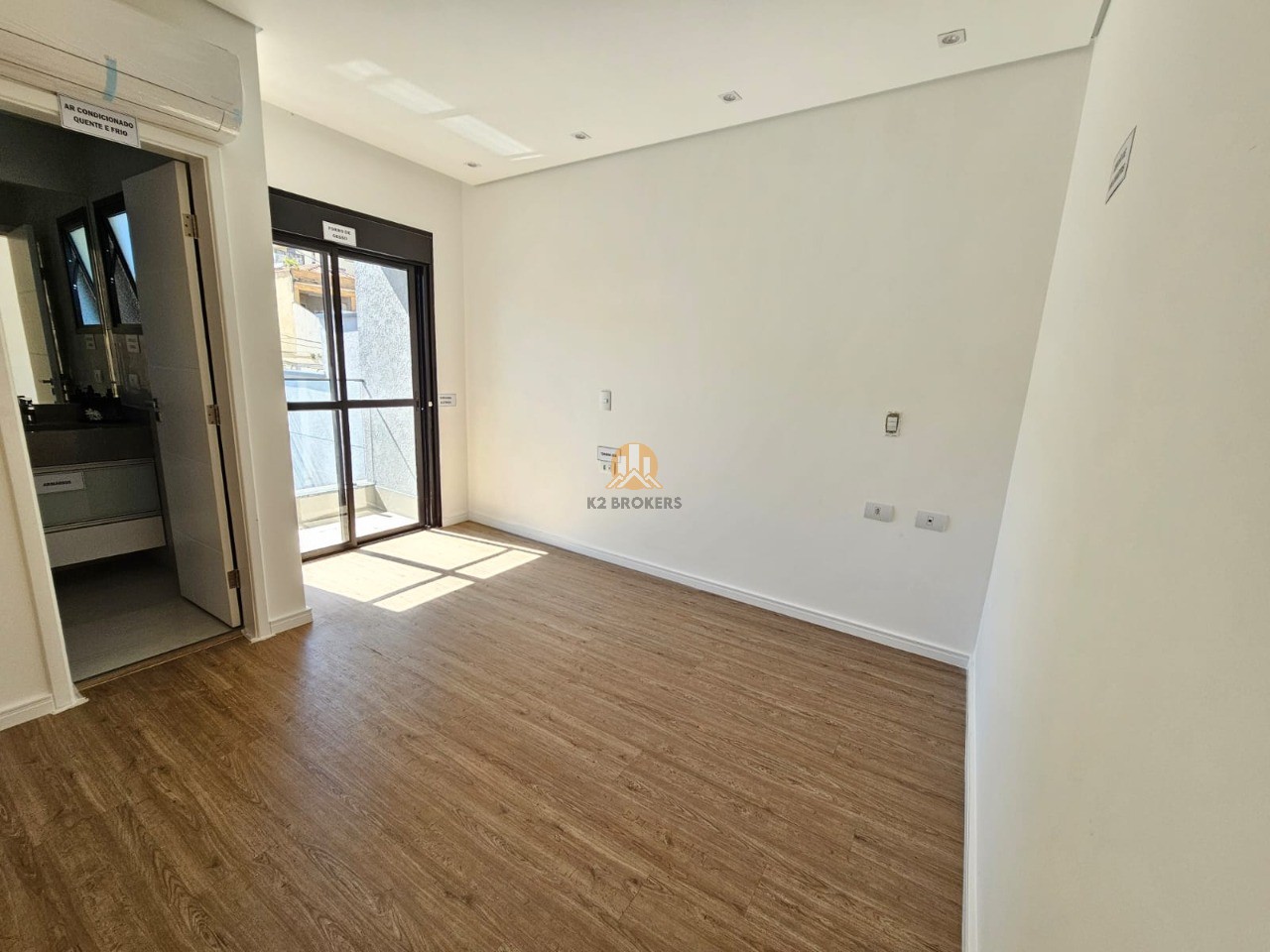 Casa à venda com 4 quartos, 160m² - Foto 12