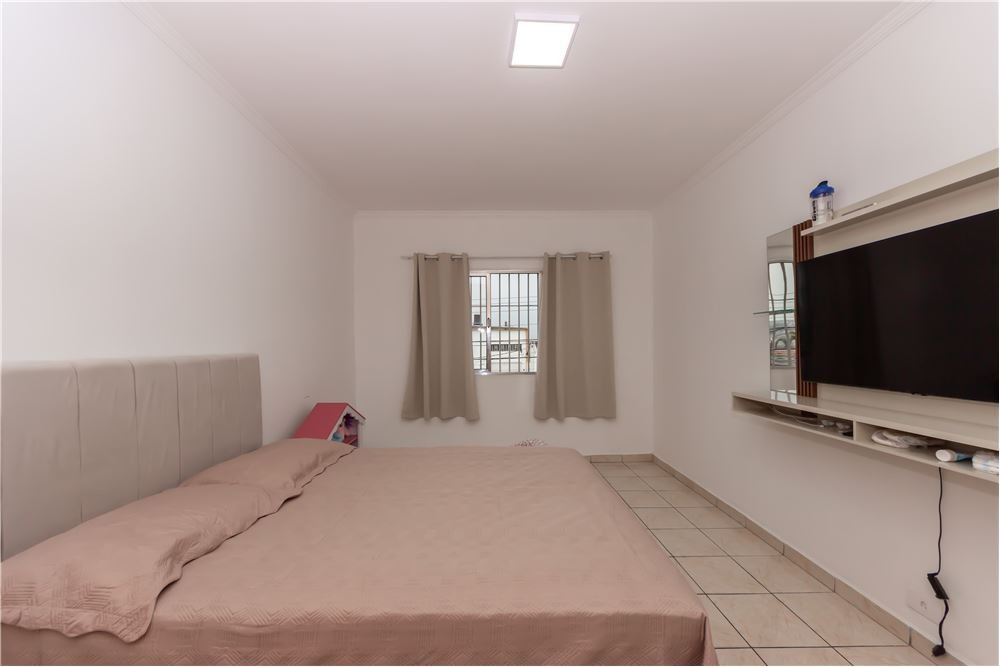 Casa à venda com 3 quartos - Foto 4