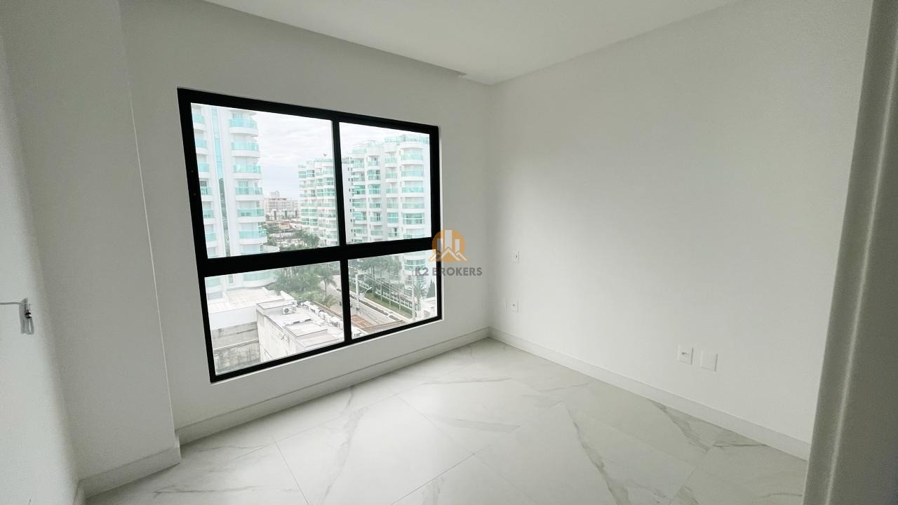 Apartamento à venda com 3 quartos, 141m² - Foto 15