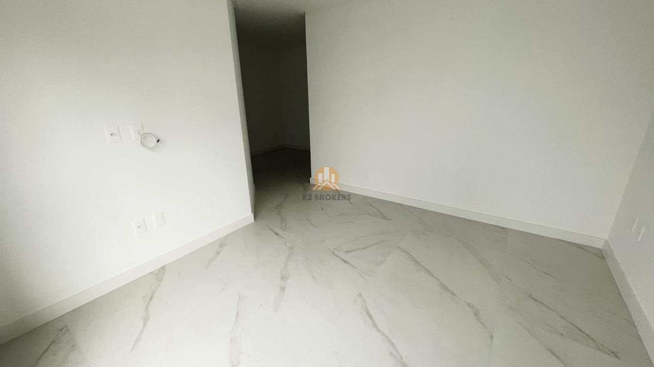 Apartamento à venda com 3 quartos, 141m² - Foto 19