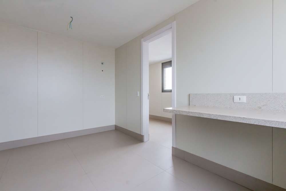 Apartamento à venda com 4 quartos, 340m² - Foto 17