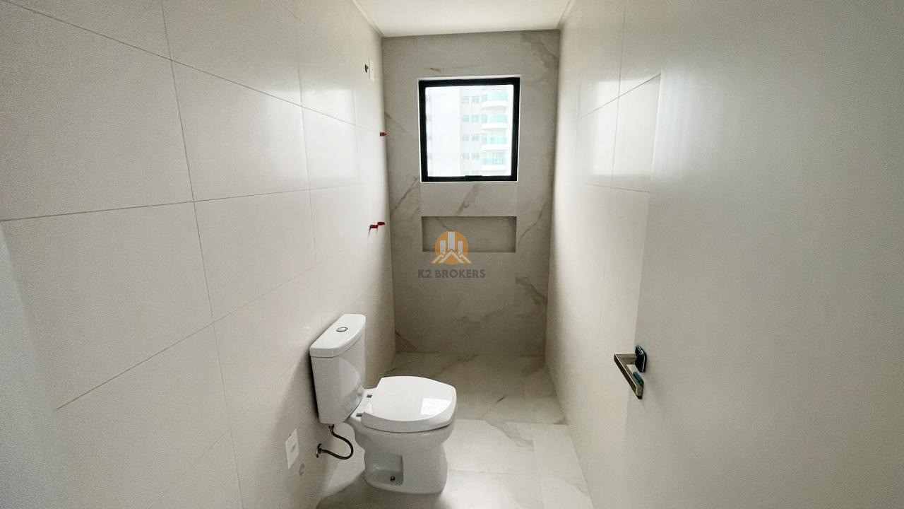 Apartamento à venda com 3 quartos, 141m² - Foto 13