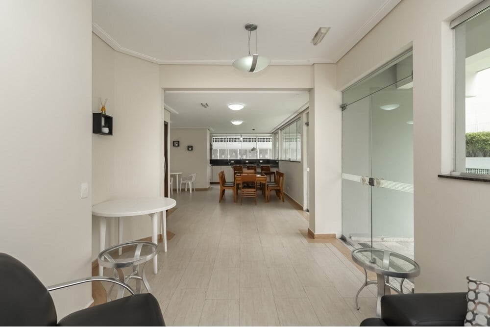 Apartamento à venda com 2 quartos, 61m² - Foto 30