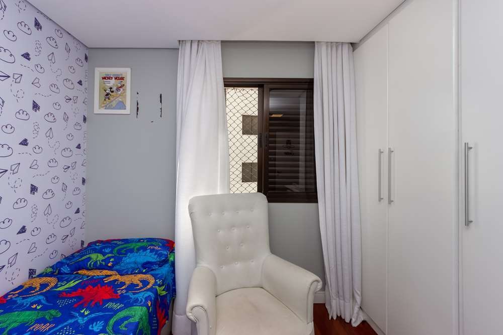 Apartamento à venda com 3 quartos, 81m² - Foto 3