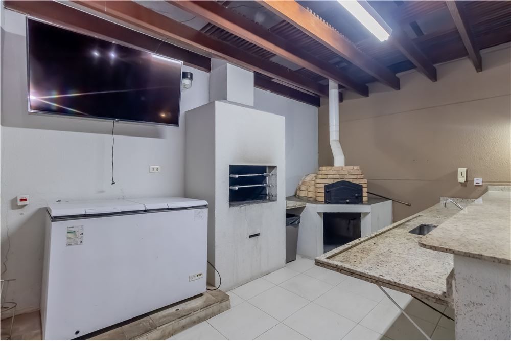 Apartamento à venda com 2 quartos, 107m² - Foto 15