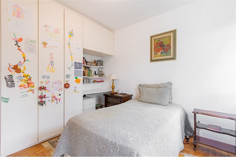 Apartamento à venda com 3 quartos, 104m² - Foto 17