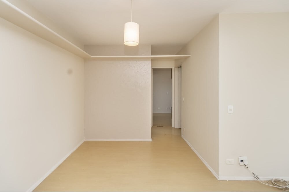 Apartamento à venda com 2 quartos, 61m² - Foto 4