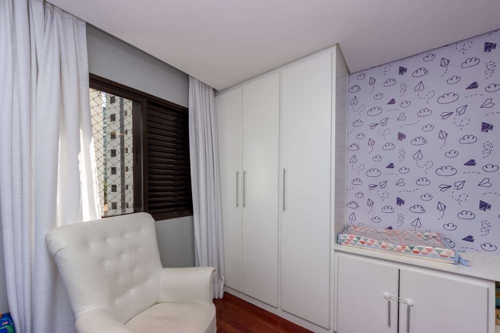 Apartamento à venda com 3 quartos, 81m² - Foto 4