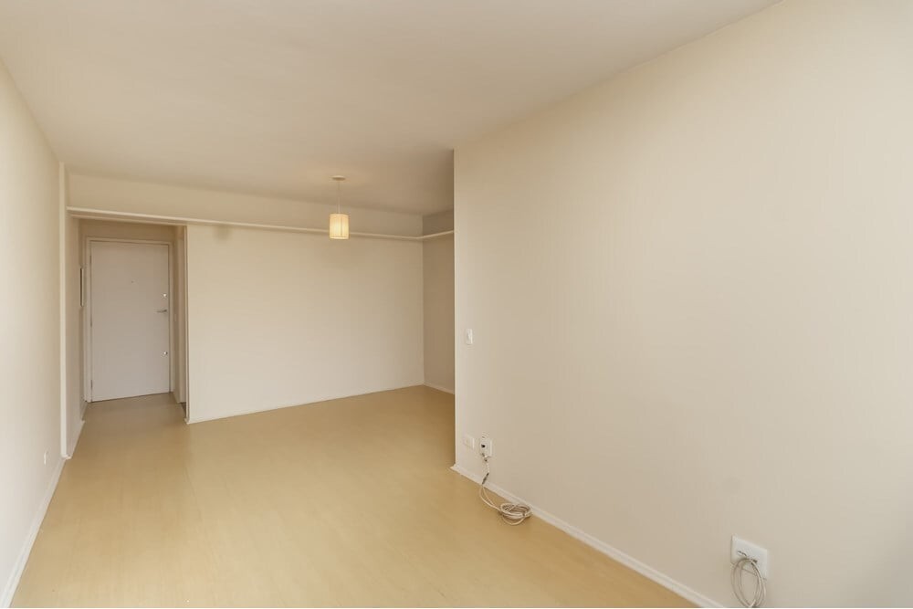 Apartamento à venda com 2 quartos, 61m² - Foto 2